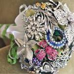 Vintage Rhinestone Brooch B..